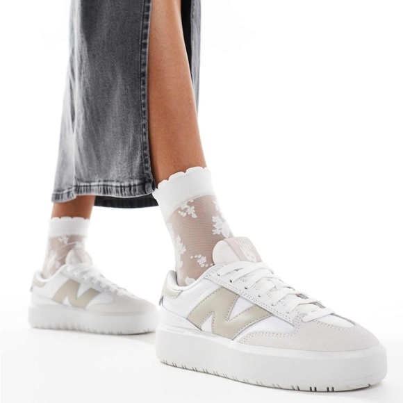New Balance White and Cream Platform Sneakers - Picture 1 of 5